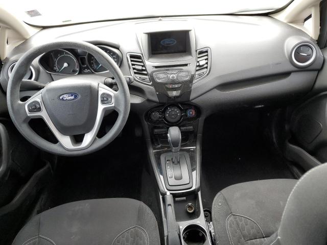 3FADP4BJXKM127628 - 2019 FORD FIESTA SE GRAY photo 8