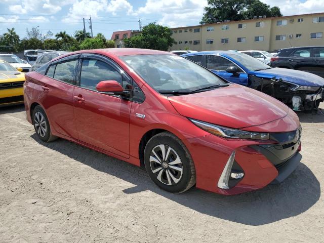 JTDKARFP2H3040685 - 2017 TOYOTA PRIUS PRIM 红色 照片 4