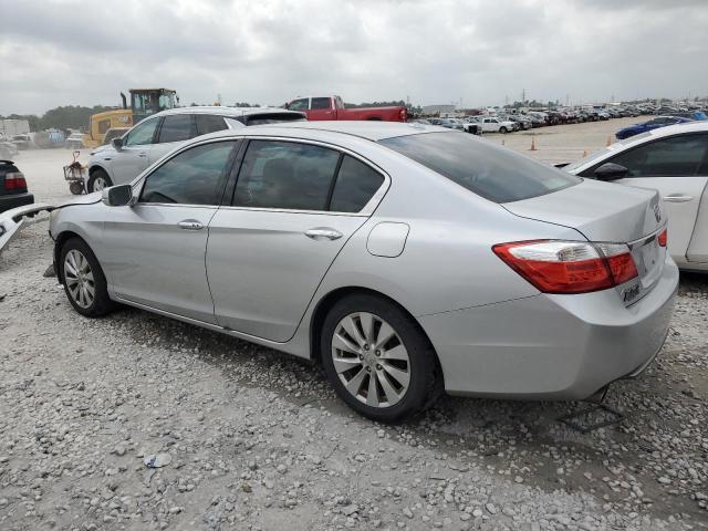 1HGCR3F8XDA028455 - 2013 HONDA ACCORD EXL SILVER photo 2