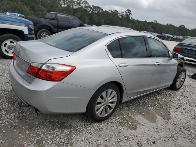 1HGCR3F8XDA028455 - 2013 HONDA ACCORD EXL SILVER photo 3