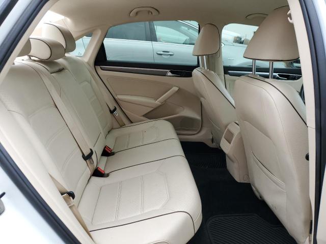 1VWDT7A35HC060597 - 2017 VOLKSWAGEN PASSAT R-LINE Ağ foto 10