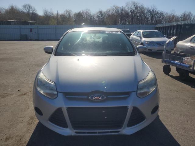 1FADP3K24EL164327 - 2014 FORD FOCUS SE GRAY photo 5