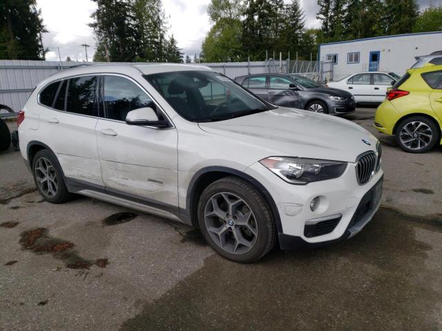 WBXHT3C3XG5E56186 - 2016 BMW X1 XDRIVE28I WHITE photo 4