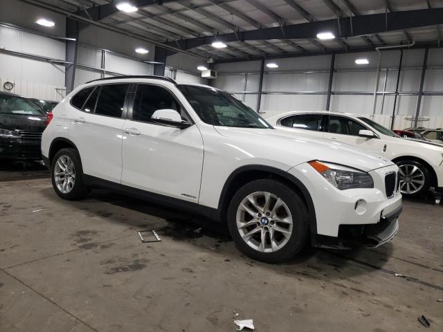 WBAVL1C53FVY25582 - 2015 BMW X1 XDRIVE28I WHITE photo 4