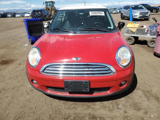 WMWMF33569TW72615 - 2009 MINI COOPER RED photo 5