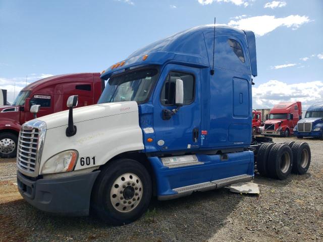 1FUJGLDR6BSBB4996 - 2011 FREIGHTLINER CASCADIA 1 BLUE photo 2