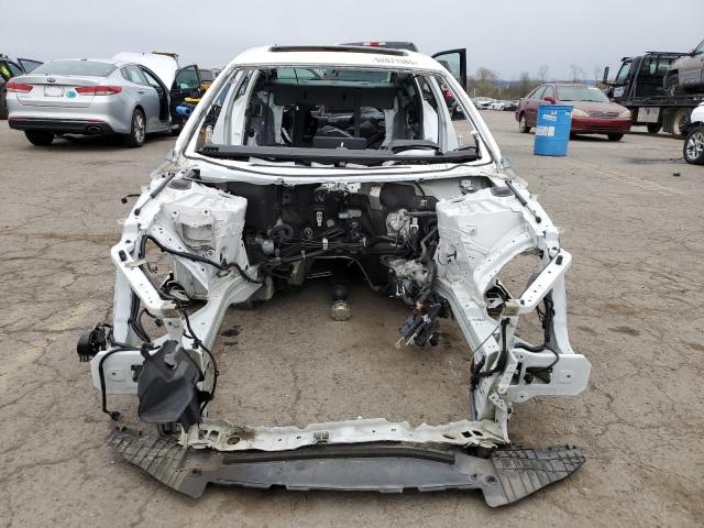 19UUB6F58MA010147 - 2021 ACURA TLX TECH A WHITE photo 5