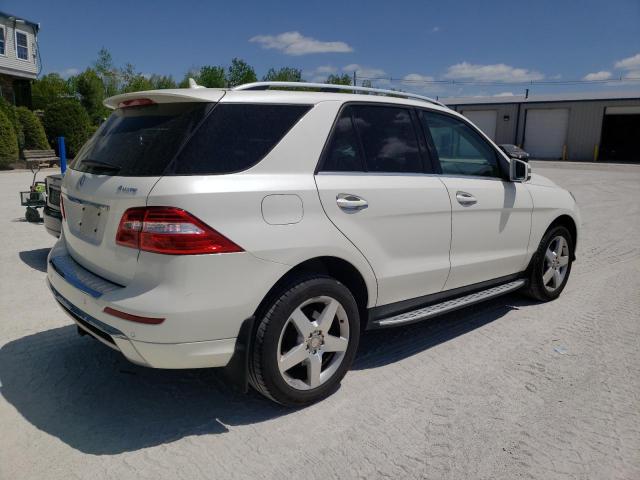 4JGDA5HB0FA571701 - 2015 MERCEDES-BENZ ML 350 4MATIC WHITE photo 3