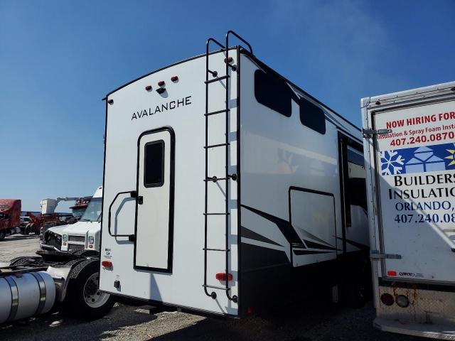 4YDF39626LE760520 - 2020 KEYSTONE AVALANCHE თეთრი ფოტო 9