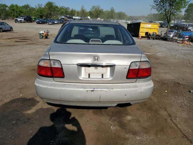 1HGCD5608VA168140 - 1997 HONDA ACCORD SE SILVER photo 6