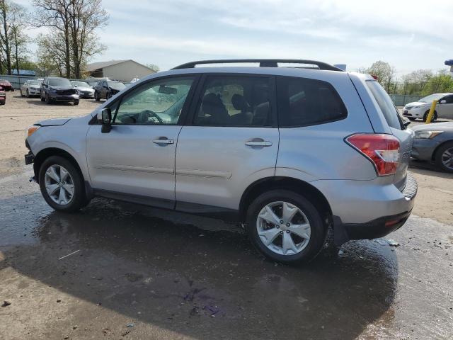 JF2SJADC6GH406765 - 2016 SUBARU FORESTER 2.5I PREMIUM 银色 照片 2