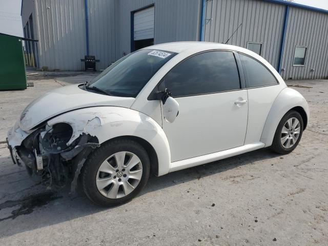 3VWPW3AGXAM029219 - 2010 VOLKSWAGEN NEW BEETLE WHITE photo 1