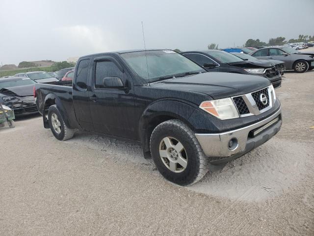 1N6AD06W76C445618 - 2006 NISSAN FRONTIER KING CAB LE BLACK photo 4