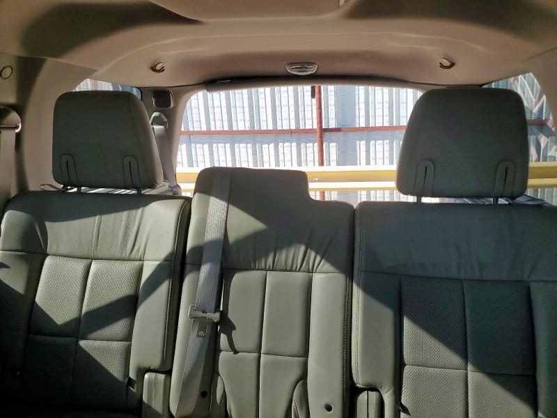 5LMJJ2H50DEL03164 - 2013 LINCOLN NAVIGATOR BLACK photo 10