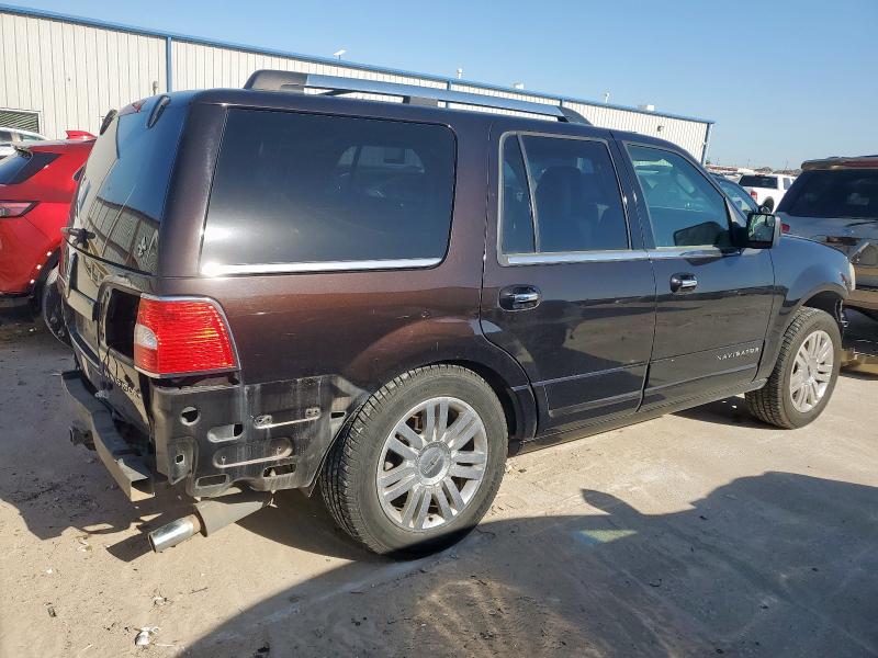 5LMJJ2H50DEL03164 - 2013 LINCOLN NAVIGATOR BLACK photo 3