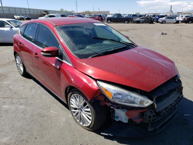 1FADP3N25GL326271 - 2016 FORD FOCUS TITANIUM RED photo 4