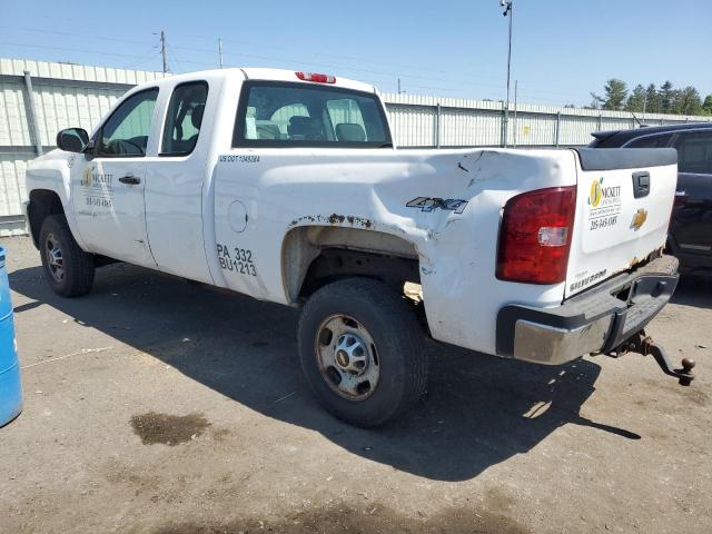 1GC2KVCG9DZ115335 - 2013 CHEVROLET silverado K2500 HEAVY DUTY WHITE photo 2