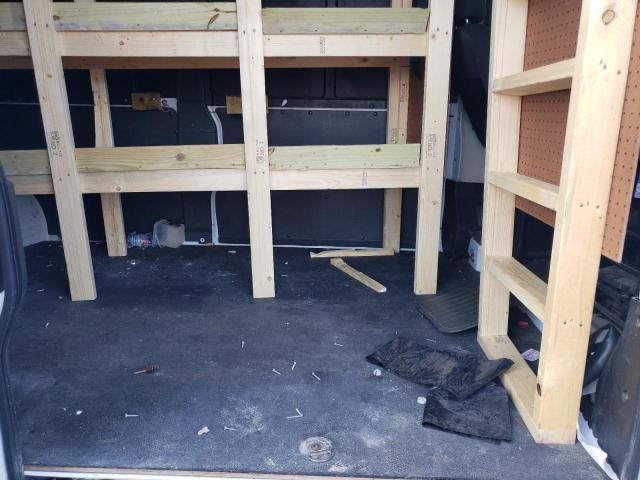 3C6TRVDG8JE113279 - 2018 RAM PROMASTER 2500 HIGH WHITE photo 11