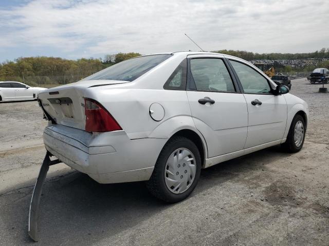 1FAFP34N36W245934 - 2006 FORD FOCUS ZX4 WHITE photo 3