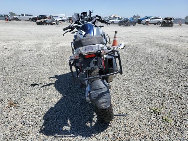 WB10A1104FZ187892 - 2015 BMW R1200 GS SILVER photo 4