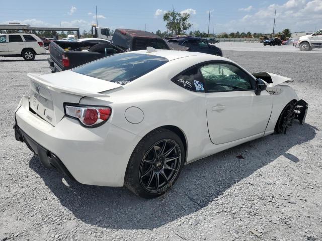 JF1ZNAA1XF8705667 - 2015 TOYOTA SCION FR-S WHITE photo 3