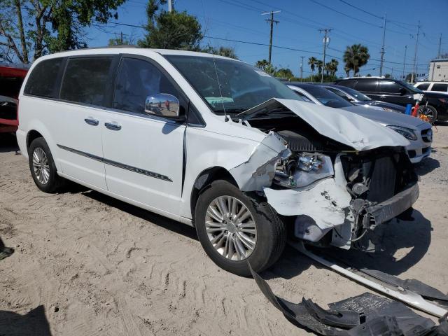 2C4RC1CGXFR743003 - 2015 CHRYSLER TOWN & COU TOURING L WHITE photo 4