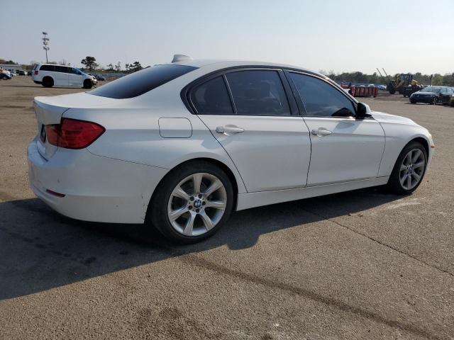 WBA3B1G55FNT63868 - 2015 BMW 320 I WHITE photo 3