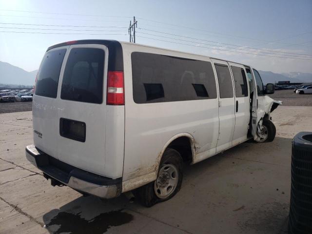 1GAZGPFG5G1220618 - 2016 CHEVROLET EXPRESS G3 LT WHITE photo 3