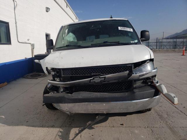 1GAZGPFG5G1220618 - 2016 CHEVROLET EXPRESS G3 LT WHITE photo 5