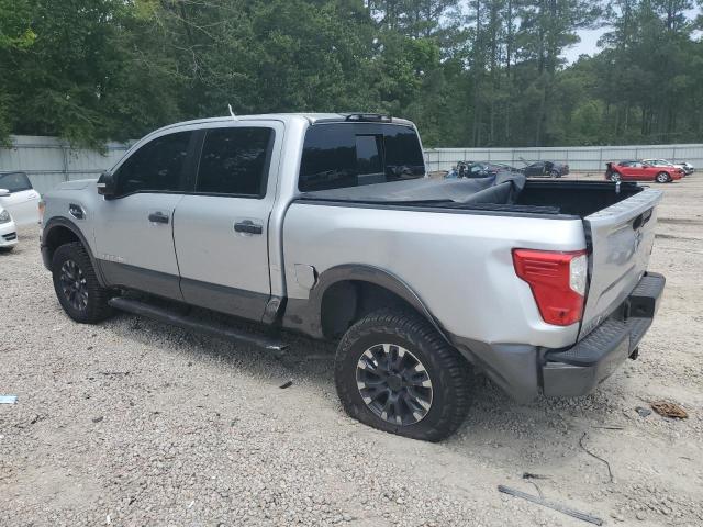 1N6AA1E50HN550015 - 2017 NISSAN TITAN SV SILVER photo 2