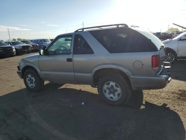 1GNCT18W11K157388 - 2001 CHEVROLET BLAZER TAN photo 2