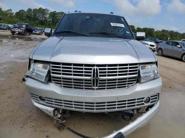 5LMJJ2H57BEJ00642 - 2011 LINCOLN NAVIGATOR ვერცხლისფერი ფოტო 5