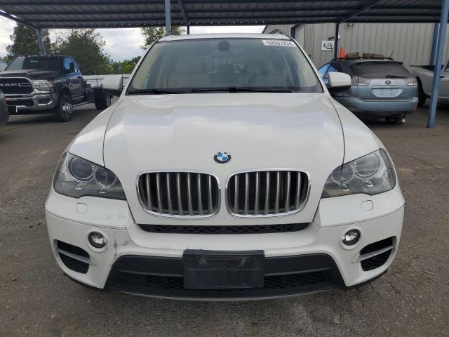 5UXZW0C58CL672371 - 2012 BMW X5 XDRIVE35D WHITE photo 5