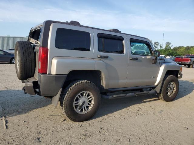 5GTDN136768109695 - 2006 HUMMER H3 TAN photo 3