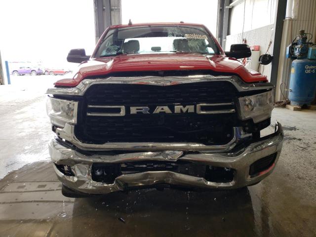 3C6UR5DJ8NG296984 - 2022 RAM 2500 BIG HORN/LONE STAR RED photo 5