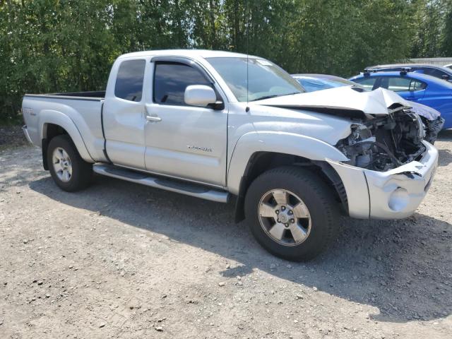 5TEUU42NX9Z669735 - 2009 TOYOTA TACOMA ACCESS CAB ვერცხლისფერი ფოტო 4