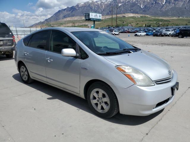 JTDKB20UX77592106 - 2007 TOYOTA PRIUS SILVER photo 4