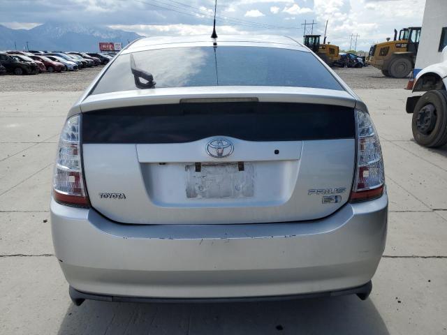 JTDKB20UX77592106 - 2007 TOYOTA PRIUS SILVER photo 6