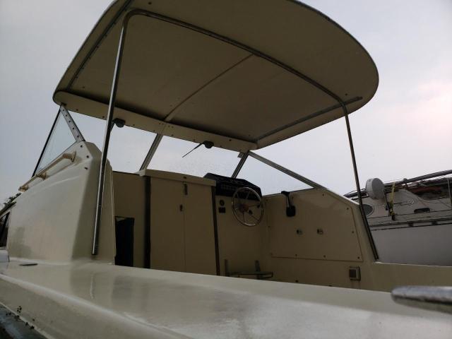 CCHJK034M77G - 1975 CHRI BOAT WHITE photo 9