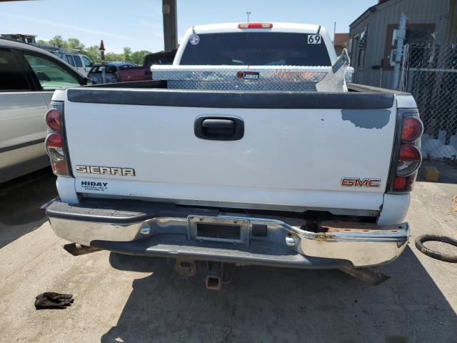 1GTHK23U46F130182 - 2006 GMC SIERRA K2500 HEAVY DUTY WHITE photo 6