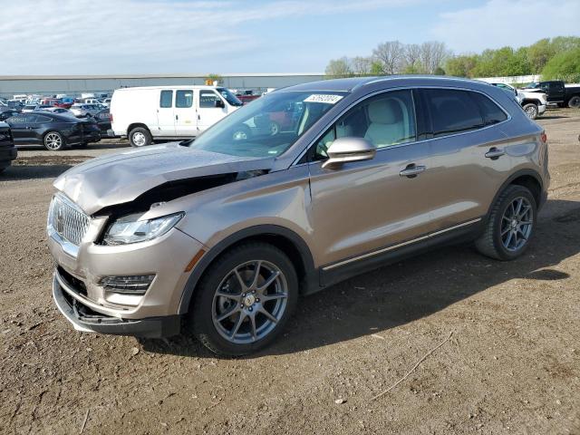 5LMCJ2C9XKUL38266 - 2019 LINCOLN MKC SELECT 米色 照片 1
