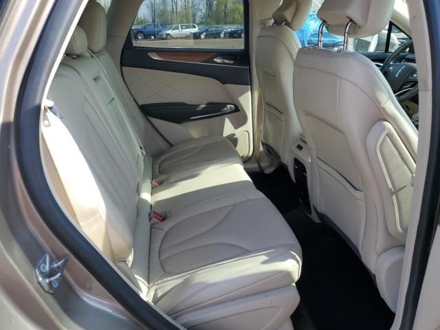 5LMCJ2C9XKUL38266 - 2019 LINCOLN MKC SELECT 米色 照片 11