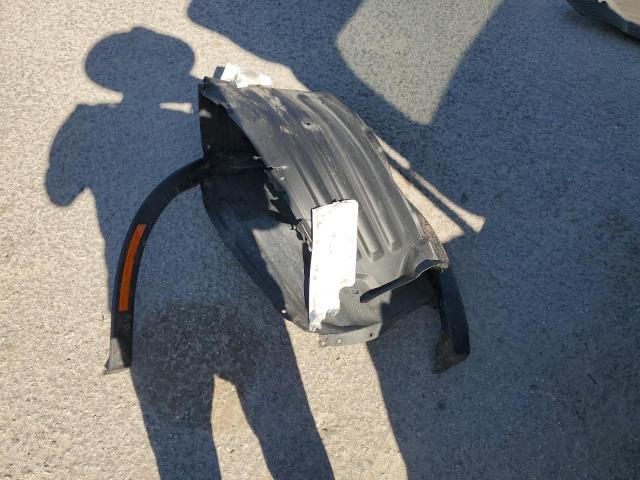 JA4J3UA86PZ060050 - 2023 MITSUBISHI OUTLANDER SE WHITE photo 13