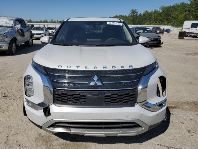 JA4J3UA86PZ060050 - 2023 MITSUBISHI OUTLANDER SE WHITE photo 5