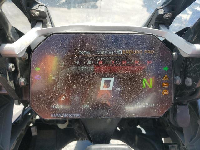 WB10A6108JZ657895 - 2018 BMW R1200 GS BLUE photo 7