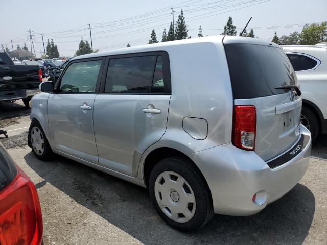 JTLZE4FE3CJ007868 - 2012 TOYOTA SCION XB SILVER photo 2