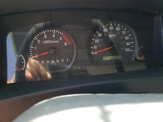 4KBC4J1UX8J801778 - 2008 CHEVROLET TILTMASTER GREEN photo 9