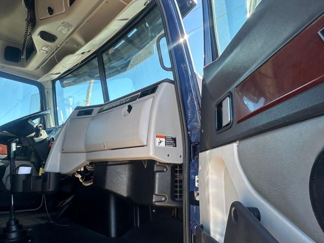 5KJJBHDR7KLKT6218 - 2019 WESTERN STAR/AUTO CAR 5700 XE BLUE photo 9