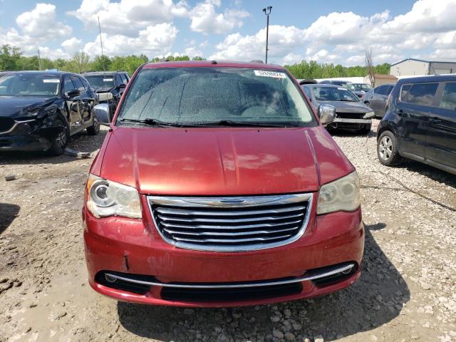 2A4RR6DG8BR714145 - 2011 CHRYSLER TOWN & COU LIMITED RED photo 5