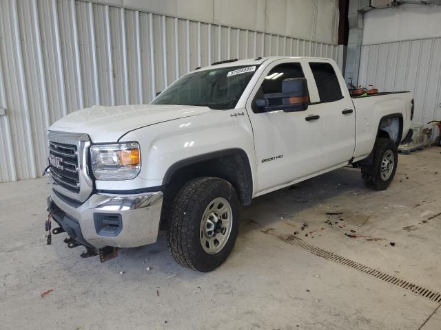 1GT22REG5JZ196026 - 2018 GMC SIERRA K2500 HEAVY DUTY WHITE photo 1